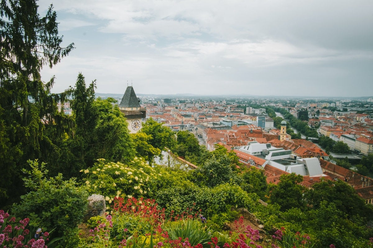 Ausblick über Graz und die besten Studentenwohnheime der Stadt.